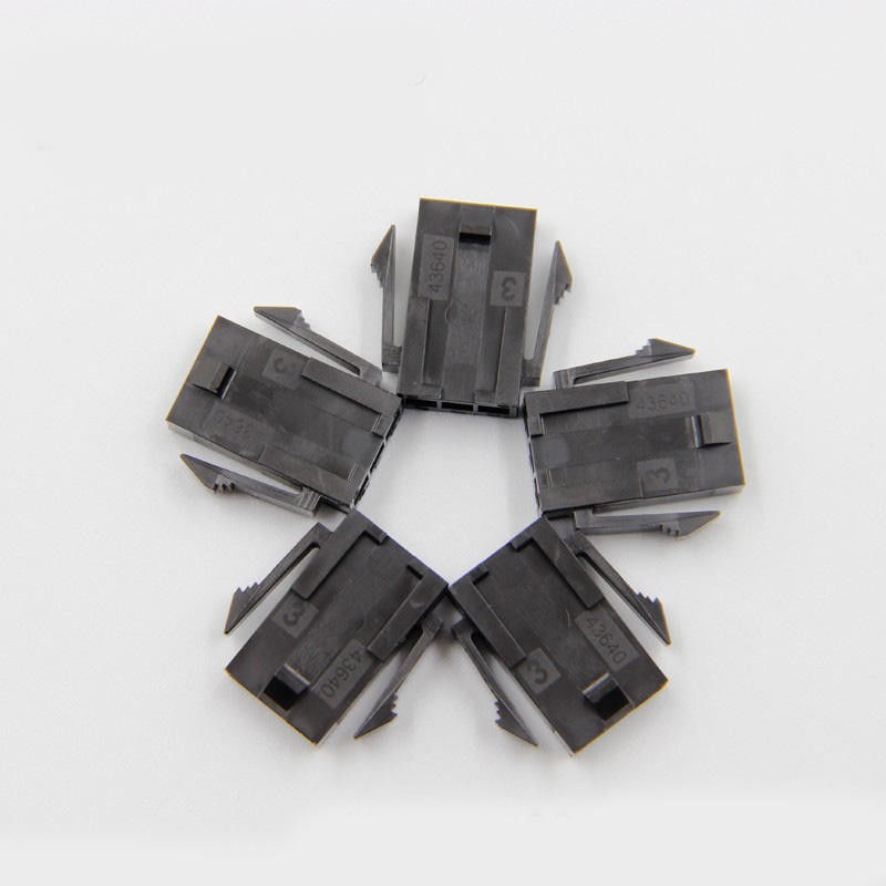 Molex 43640-0300 Micro-Fit 3.0 Plug Perumahan Baris Tunggal 3 pin Panel Mount Telinga Rendah Halogen dalam stok 43640-0300