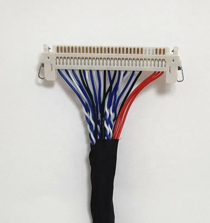 Kabel LVDS dengan suhu 105C dengan kekuatan dielektrik ≥1000V/min UL VW-1 Rating Flammability