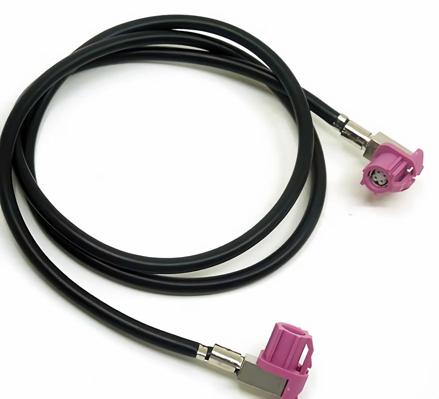 Kabel seri tampilan tegangan rendah bahan konduktor tembaga yang dirancang untuk AWG26-28 Wire Gauge