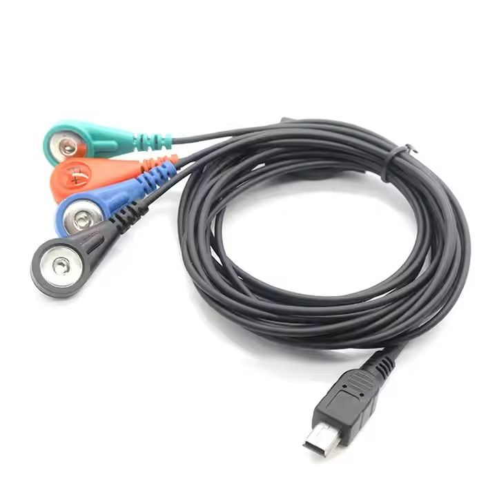Produsen kabel kabel yang memberikan perakitan medis presisi tinggi. Bekerja dengan produsen kabel medis yang menawarkan desain kabel khusus untuk robot bedah, konsol diagnostik dan unit pencitraan.