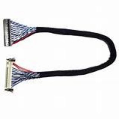 Isolasi Hitam 1-5m Low-Voltage Display Serial Cable untuk Otomasi Industri Resistensi Isolasi ≥1000MΩ